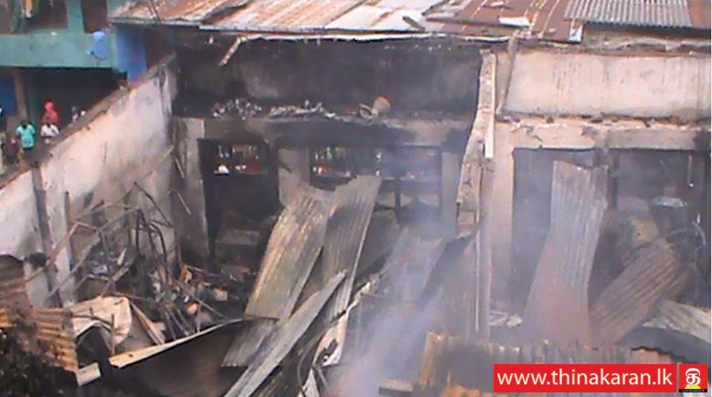 இராகலையில் தீ விபத்து; மூன்று கடைகள் தீக்கிரை-Fire Accident-3 Shops Burned-Ragala-Nuwara Eliya